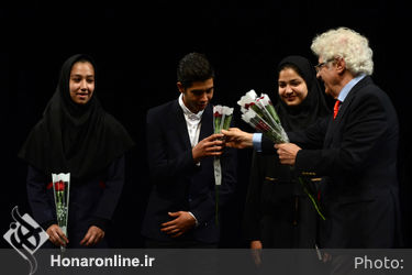 آنسامبل اینترنوا با تقدیر از لوریس چکناواریان در تالار وحدت