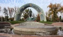 تلاش تاجیکستان برای حفاظت از زبان فارسی