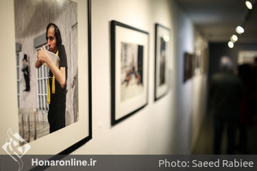 نمایشگاه گروهی با عنوان "تفکر مستند" در گالری افرند