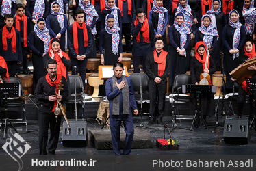 ارکستر پارس در اولین شب سی و دومین جشنواره موسیقی فجر 