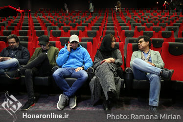 اکران فیلم "هت تریک" در پردیس سینمایی کورش