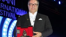 Castle of Dreams Director Reza Mirkarimi Named Best at Slemani Festival