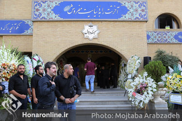 مراسم ختم زنده یاد حسین عرفانی در مسجد بلال