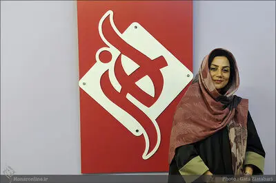 شکوفه اسفندیاری: بخش دولتی کمک کرد حوزه مد و لباس از سردرگمی خارج شود / بزرگترین معضل ما فارغ‌التحصیلان بدون مهارت است