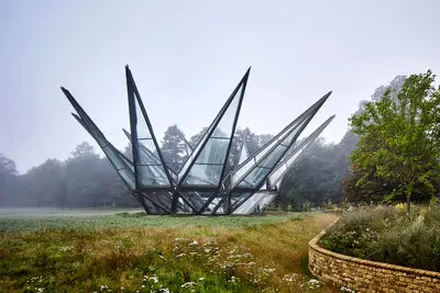 معماری باغِ جاده ابریشم در انگلستان | سفر ۱۲ مرحله‌ای