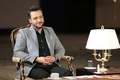 تلویزیون دیگر امکان تولید برنامه در تمام شبکه‌ها را ندارد / روایت محمد سلوکی از برنامه "شبگرد" و سهم ناکافی رسانه ملی در فضای مجازی