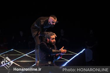 نمایش " هامان کشان " در تالار حافظ