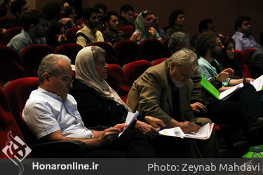 اجرای نوازندگان ویلن در سیزدهمین دوره جشنواره ملی موسیقی جوان