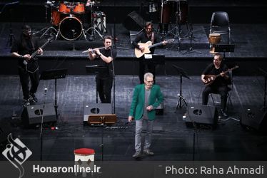 کنسرت نوستالژی های پاپ در تالار وحدت