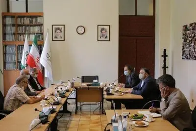 Armenian Ambassador Artashes Toumanian visits Farabi Cinema Foundation