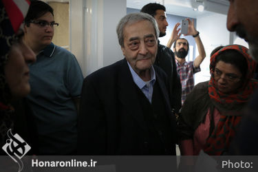 نمایشگاه نقاشی احمدرضا احمدی با عنوان "هزار اقاقیا در چشم تو هیچ بود" در گالری کاما