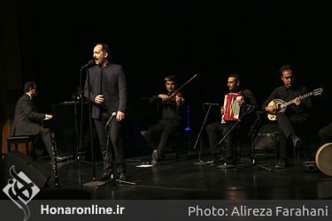کنسرت گروه "آبرون" در فرهنگسرای نیاوران‎