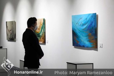 نمایشگاه تلفیقی نقاشی،خط و موسیقی اثر « یلدا دوستی» در گالری پردیس ملت