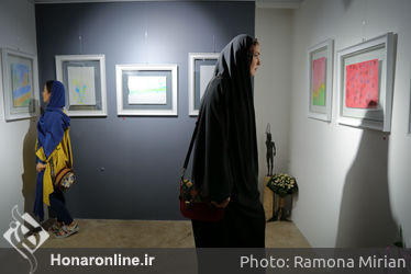 نمایشگاه نقاشی احمدرضا احمدی با عنوان "هزار اقاقیا در چشم تو هیچ بود" در گالری کاما