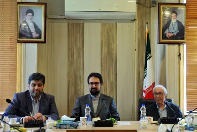 دومین جلسه هم‌اندیشی بزرگداشت صدسالگی هنرستان تهران برگزار شد