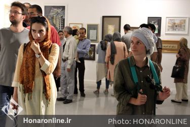 دومین بازار آثار هنری در خانه هنرمندان