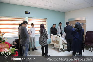 عیادت علی مرادخانی از غلامرضا صنعتگر 