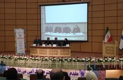 برپایی کرسی آزاداندیشی رسانه‌ای با عنوان رسانه، مد و سبک زندگی
