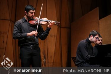 اجرای گروه دانشگاه هنر در چهارمین جشنواره موسیقی فجر - تالار رودکی
