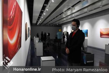 نمایشگاه تلفیقی نقاشی،خط و موسیقی اثر « یلدا دوستی» در گالری پردیس ملت