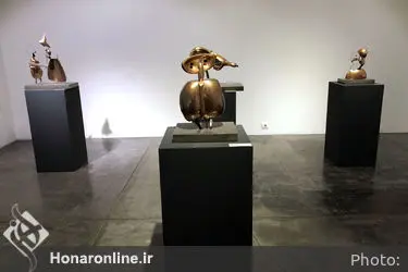 نمایشگاه آثار نسرین شاپوری‌آذر در گالری شیرین
