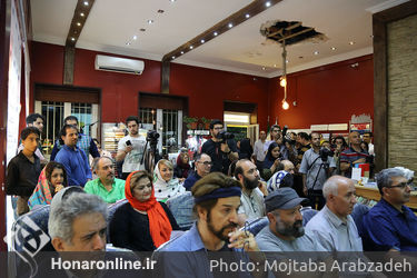 رونمایی از آلبوم "سپیدار" در شهر کتاب دانشگاه تهران
