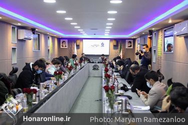 نشست خبری حمیدرضا جعفریان رئیس سازمان سینمایی حوزه هنری با محوریت مرور فعالیت ها و تولیدات جدید سینمایی این سازمان در چهلمین جشنواره فجر صبح امروز در حوزه هنری برگزار شد.