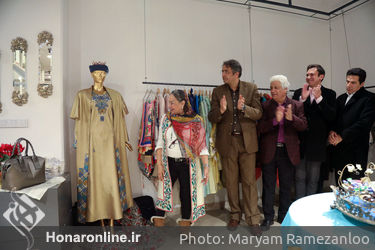 رونمایی از لباس ملکه برونئی با طراحی مهلا زمانی