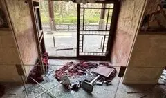 تشکیل حلقه حفاظت انسانی در چهلستون