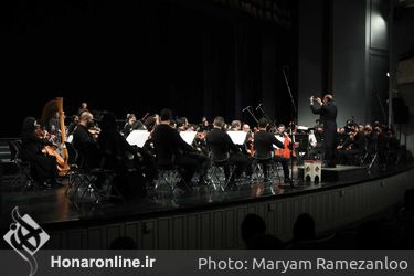 کنسرت ارکستر سمفونیک تهران به رهبری نصیر حیدریان در تالار وحدت/2