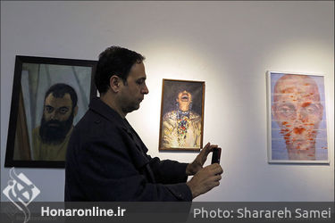 نمایشگاه گروهی سلف پرتره‌ در گالری فردا