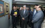 صالحی: هنر ایرانی همیشه با روح و فرهنگ مردم ایران سر و کار داشته است / رفتار هنرمندان در جشنواره‌های فجر مصادره‌سازی‌های بیگانگان را منتفی کرد / بازدید وزیر فرهنگ و ارشاد اسلامی از نمایشگاه دوازدهمین جشنواره هنرهای تجسمی فجر