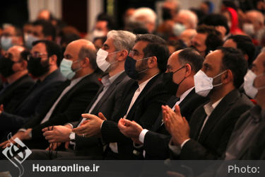 بزرگداشت حکیم نظامی برنامه ویژه آیین بزرگداشت حکیم نظامی با حضور شخصیتهای ملی و بین المللی و اهالی فرهنگ و هنر