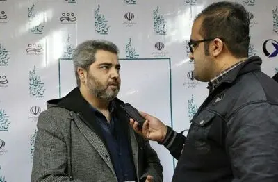 اتابک نادری: تور نمایشی با جشنواره استانی تئاتر فجر شکل می گیرد