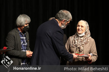 تجلیل از بانوان هنرمند پیشکسوت به مناسبت روز زن‎‎ 