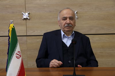 ناصر تکمیل‌همایون، جامعه‌شناس و تاریخ‌نگار درگذشت