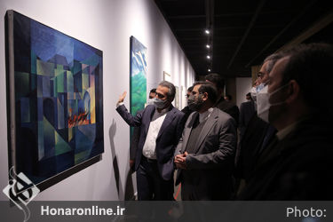 بازدید وزیر فرهنگ ارشاد اسلامی از نمایشگاه «آینه در آینه» 