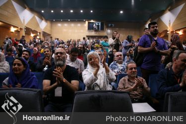 نمایش «آورده اند که...» به کارگردانی هادی کیانی در جشنواره تئاتر کودک و نوجوان همدان