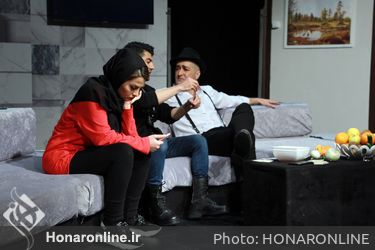 نمایش "حکم" در پردیس تئاتر شهرزاد