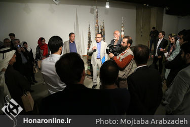 ضیافت شام هنرآنلاین برای خبرنگاران خارجی مقیم تهران و میهمان بیست و سومین نمایشگاه مطبوعات (2)