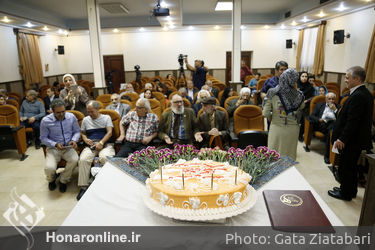 تجلیل از هنرمندان پیشکسوت متولد مردادماه 