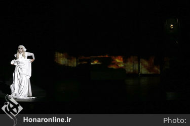 اجرای نمایش "پیانیستولوژی" در تماشاخانه ایرانشهر 