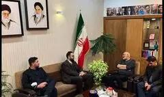 «تئاتر شهر» از این هفته شنیدنی می‌شود | پژواک نمایش‌های روی صحنه در رادیو