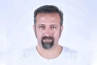 قطعه "دیوونگی" با صدای محسن حسینی | صوت