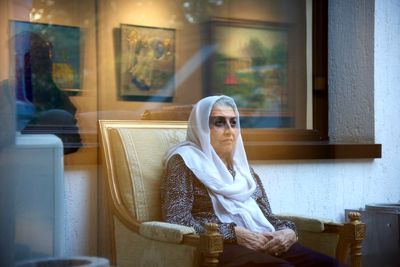 درگذشت بانوی نقاشی پشت‌شیشه / مهین عظیما به خانه ابدی رفت