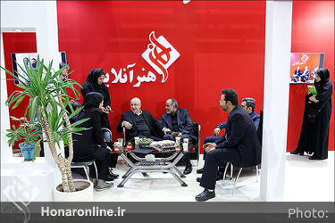 حضور معاون هنری وزیر فرهنگ و ارشاد اسلامی در غرفه هنرآنلاین