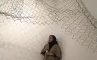 تصویری انتزاعی از آلودگی هوای تهران / روایت طناز مدبر از نمایشگاه 