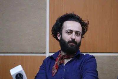 حسام محمودی با "لحظه گرگ‌ و میش" و "سایه‌بان" می‌آید