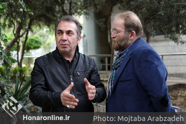 تشییع پیکر عارف لرستانی از مقابل تالار وحدت