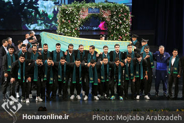 آیین بدرقه تیم ملی فوتبال ایران و رونمایی از سرود تیم ملی در تالار وحدت